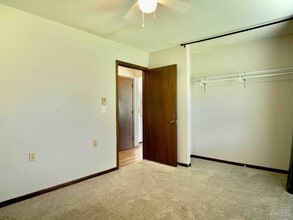 302 Franke St in Joice, IA - Building Photo - Building Photo