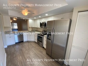 7205 Curtiss Ave in Sarasota, FL - Building Photo - Building Photo