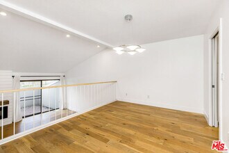 13107 Mindanao Wy in Marina Del Rey, CA - Building Photo - Building Photo