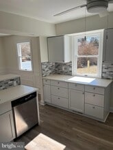 115 Carrie Ln in Phoenixville, PA - Foto de edificio - Building Photo