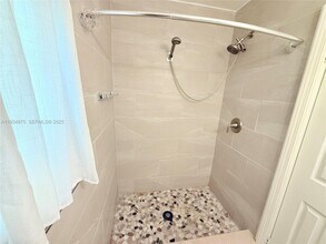 254 E Dania Beach Blvd in Dania Beach, FL - Building Photo - Building Photo