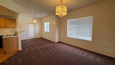 9580 W Reno Ave in Las Vegas, NV - Building Photo - Building Photo