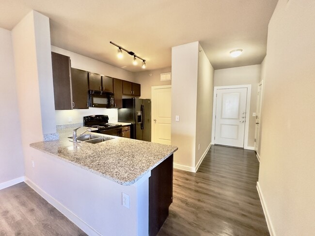 Encore 281 Apartments