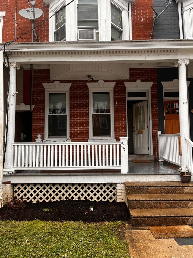 property at 551 N Plum St