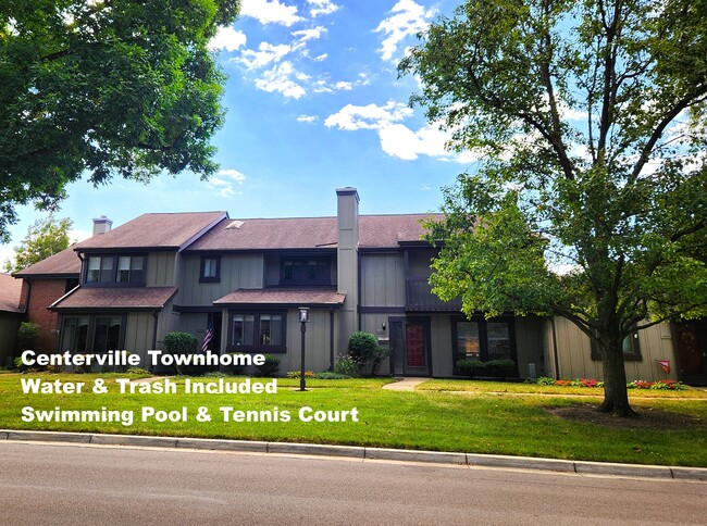property at 1452 Carriage Trace Blvd