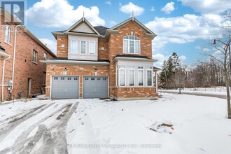 61 TRURO Cir in Brampton, ON - Building Photo - Building Photo