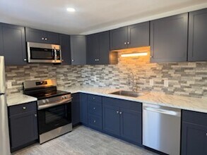 64 S Limekiln Pike, Unit 2-E in Chalfont, PA - Foto de edificio - Building Photo