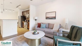 7373 Valley View Ln in Dallas, TX - Building Photo