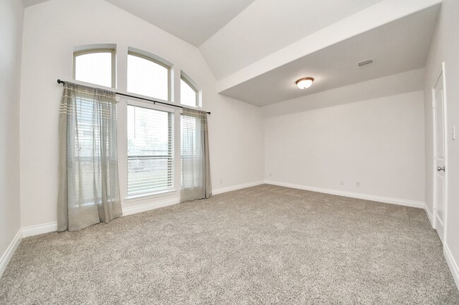 property at 2429 Lost Bridge Ln