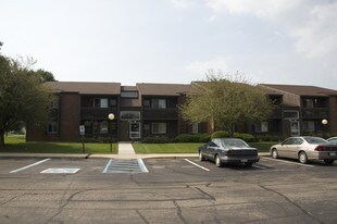 Delavan Court Apartments