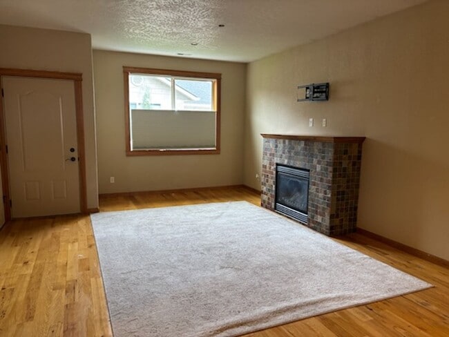 property at 1337 Mordyl Loop