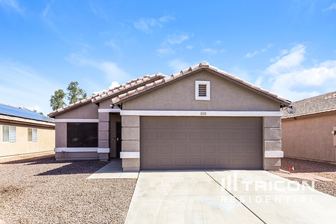 14755 N 149th Dr in Surprise, AZ - Building Photo