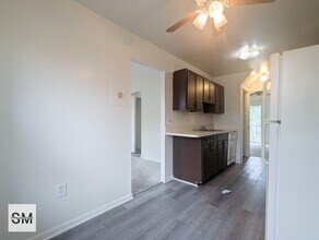 5035 Berwyn Rd in College Park, MD - Building Photo - Building Photo