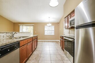 6226 Centennial Dr in Orlando, FL - Building Photo - Building Photo