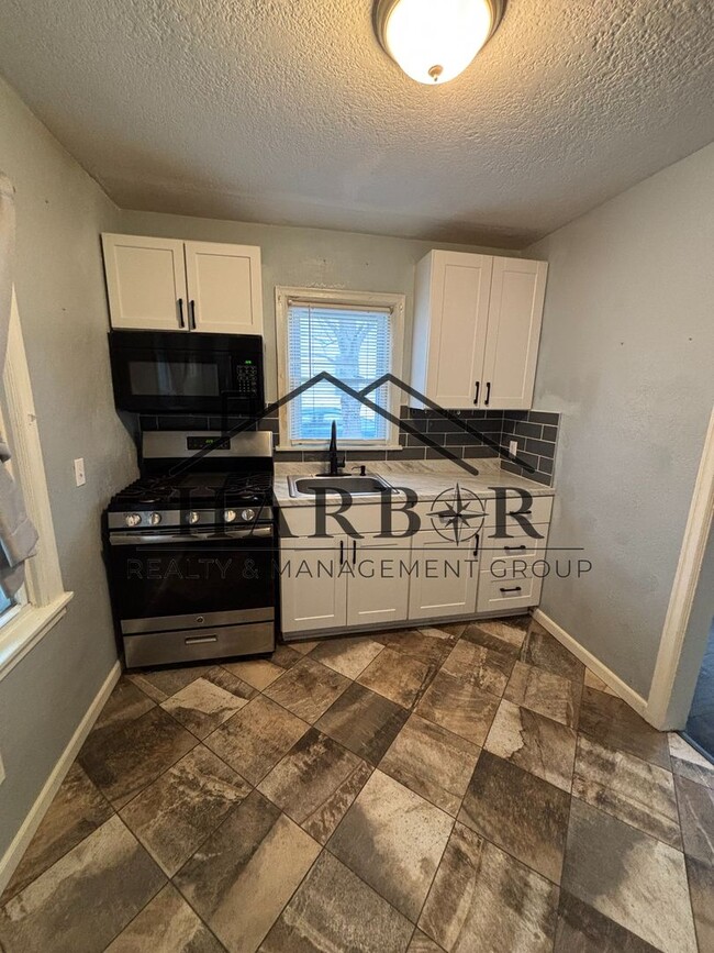 property at 1304 9th Ave NW