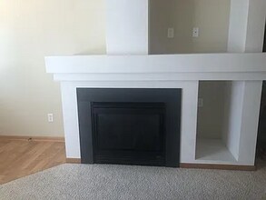 1760 Prescott Ct in Chaska, MN - Building Photo - Building Photo