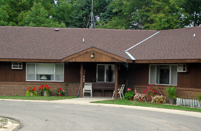 Westside Apartments in Slayton, MN - Building Photo - Building Photo