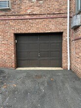 63B Troy Dr in Springfield, NJ - Building Photo - Building Photo