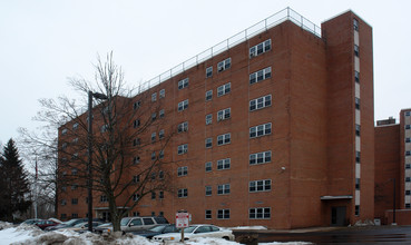 Colonial Apartments I & II in Rome, NY - Building Photo - Building Photo