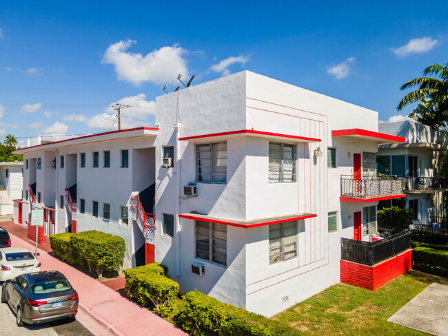 1310 Euclid Ave in Miami Beach, FL - Building Photo - Building Photo