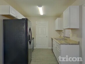 1517 Crandon Dr in Charlotte, NC - Building Photo - Building Photo