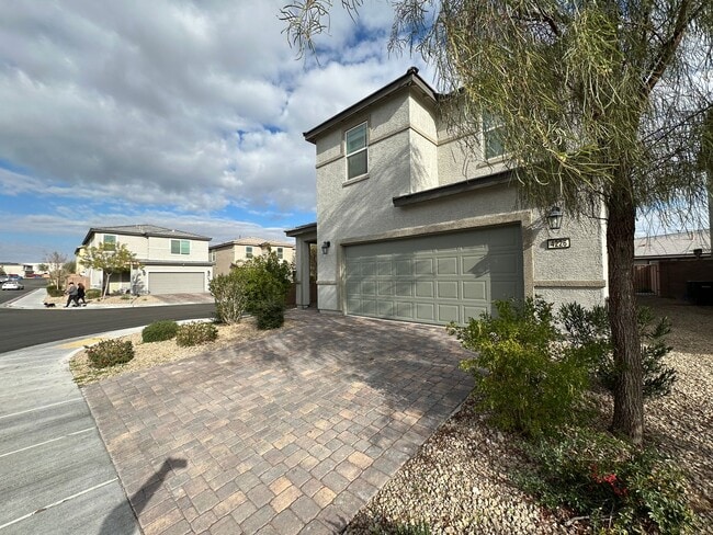 4226 Rancho Crossing St in Las Vegas, NV - Foto de edificio - Building Photo