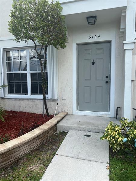 property at 3104 SW 50th St