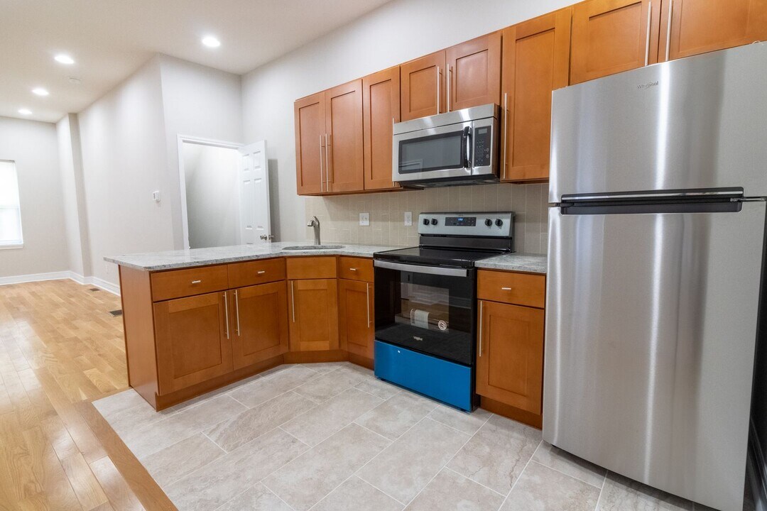 3143 W Norris St in Philadelphia, PA - Building Photo