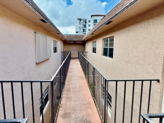 650 SW 2nd Ave in Boca Raton, FL - Building Photo