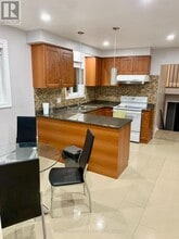 30 Pindar Crescent in Toronto, ON - Building Photo - Building Photo