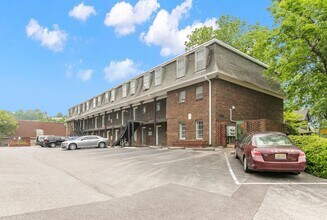 Rhodes Villas in Birmingham, AL - Foto de edificio - Interior Photo