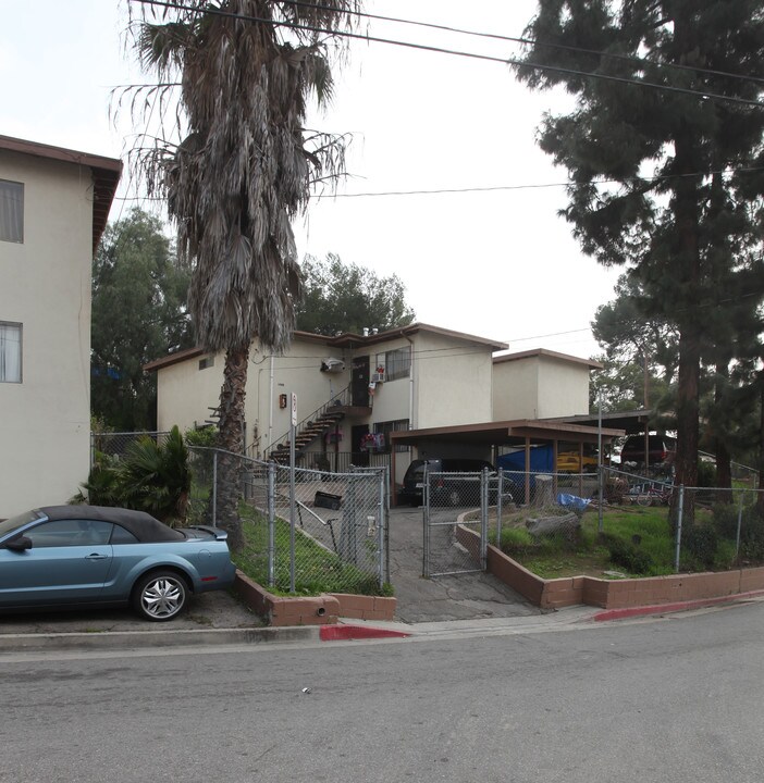 Dastel Apartments in Los Angeles, CA - Foto de edificio