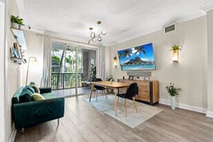 1690 Renaissance Commons Blvd in Boynton Beach, FL - Building Photo