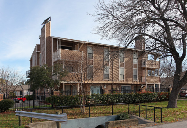 Vivendo in Dallas, TX - Foto de edificio - Building Photo