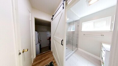 6838 Del Playa Dr in Goleta, CA - Building Photo - Building Photo