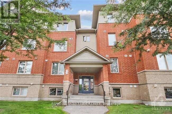 property at 46 Barnstone Dr