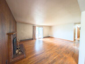 971 NW Cleveland Ave in Corvallis, OR - Building Photo - Building Photo