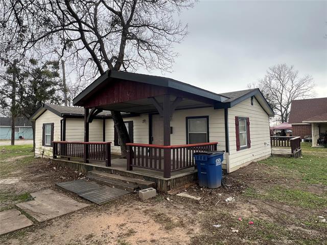 property at 603 McKinney St