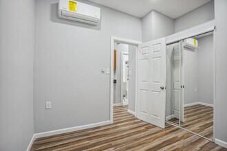 127 Randolph Ave, Unit Unit 2 in Jersey City, NJ - Building Photo - Building Photo