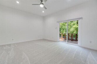 10543 Pagewood in Dallas, TX - Building Photo - Building Photo