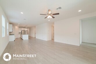 10920 S 55th Ln in Phoenix, AZ - Building Photo - Building Photo