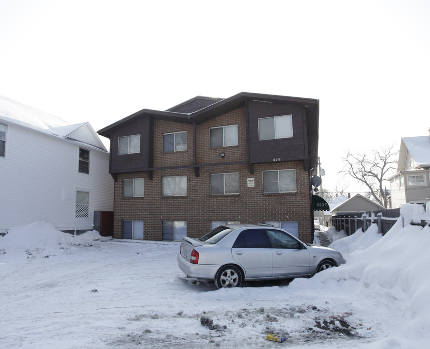 1123 F St in Lincoln, NE - Foto de edificio