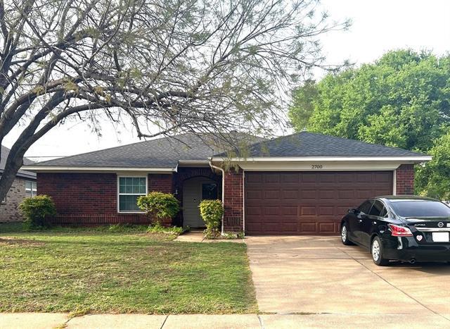 2700 Amberton Pl in Euless, TX - Building Photo