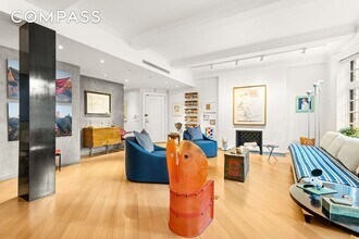 40 E 62nd St in New York, NY - Building Photo - Building Photo