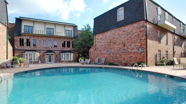 Magnolia Ridge Apartments in Metairie, LA - Foto de edificio