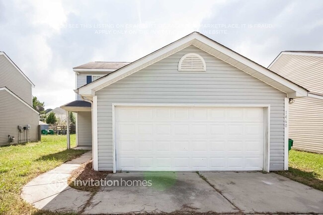 1460 Summer Coach Dr in Charlotte, NC - Building Photo - Building Photo