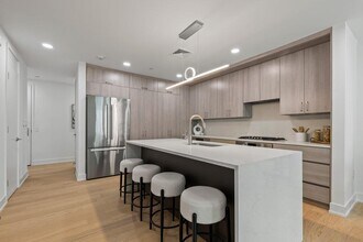 33 Calvert St in Harrison, NY - Building Photo - Building Photo