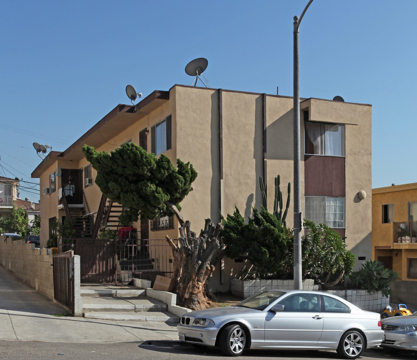 950 Everett St in Los Angeles, CA - Foto de edificio