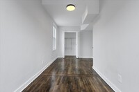 1849 W Augusta Blvd, Unit 3 in Chicago, IL - Building Photo - Building Photo