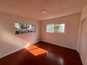 831 W Walnut Ave in Monrovia, CA - Building Photo - Building Photo